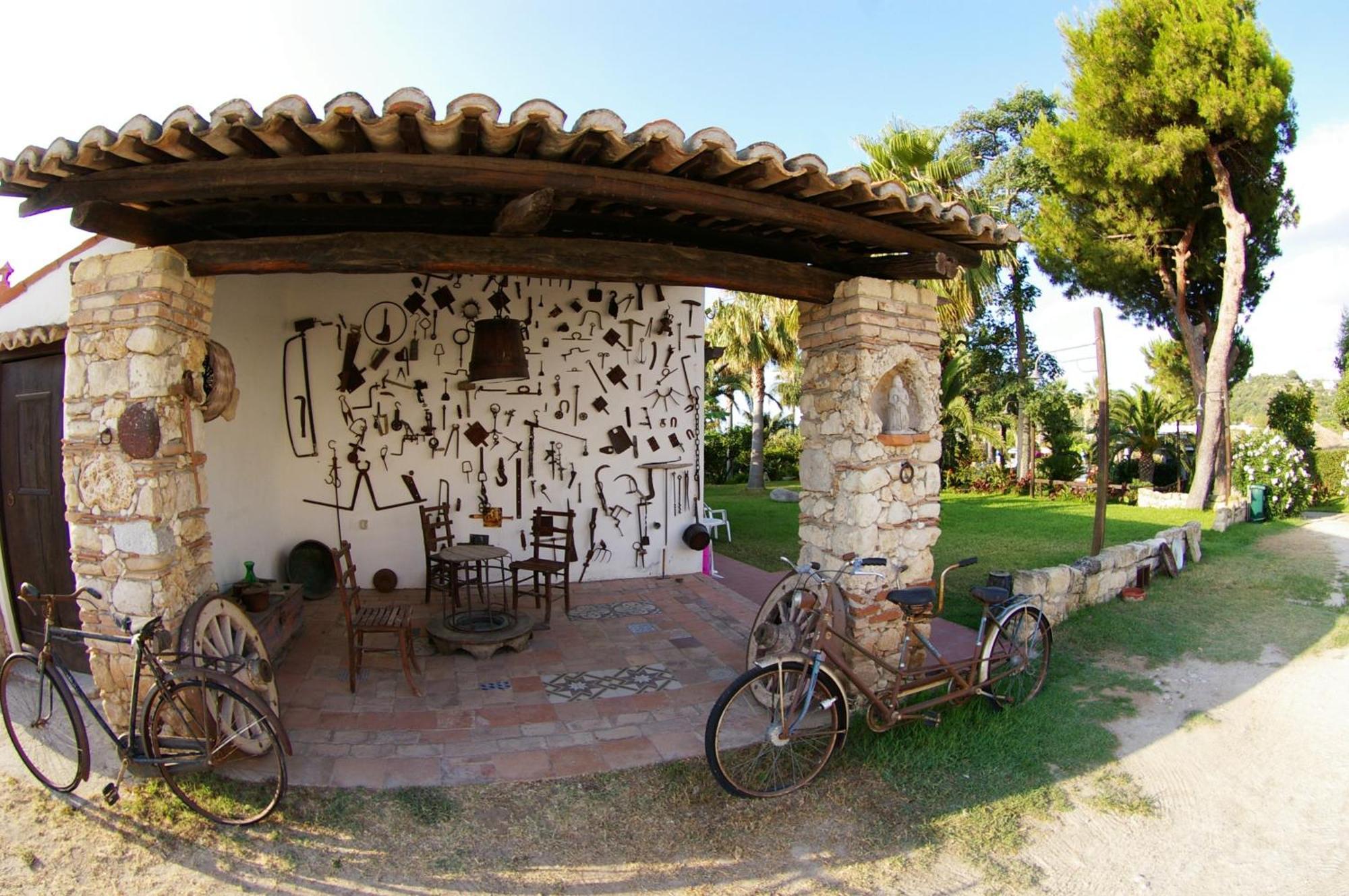 Hotel Residence Costa Azzurra Capo Vaticano Exterior photo