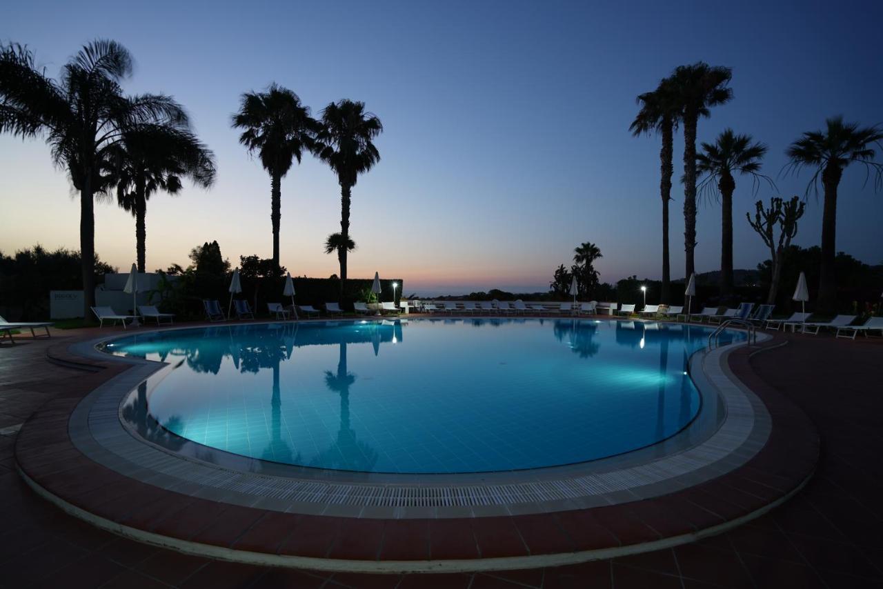 Hotel Residence Costa Azzurra Capo Vaticano Exterior photo